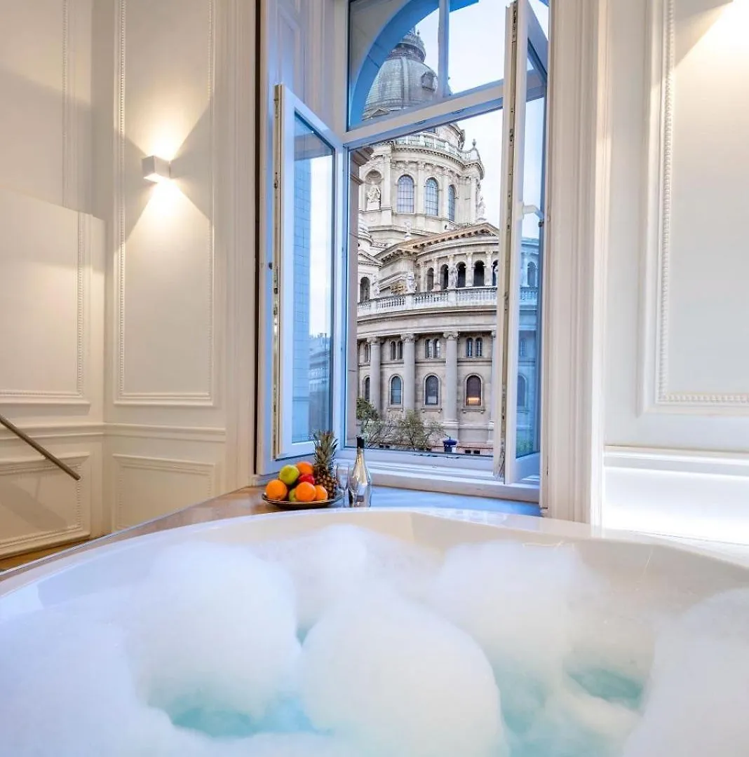 JACUZZI Luxury Suites Budapest 0*,