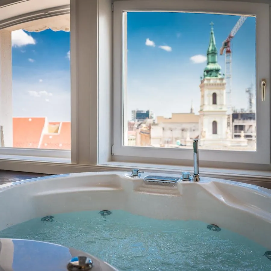 JACUZZI Luxury Suites Budapest 0*,  Hongrie